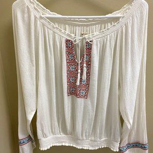 Hollister Women’s Long Sleeve Embroidered Cream Top Size S